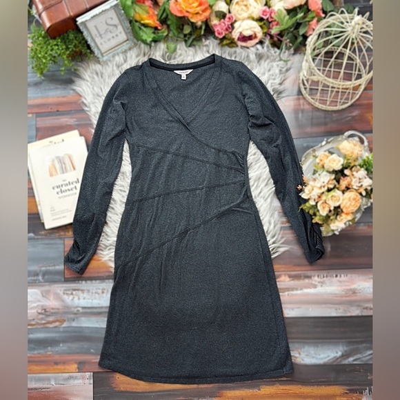 Athleta Charcoal Gray Long Sleeve Sunburst Dress Stretch Size S Heathered - Picture 2 of 12